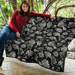 Monochrome Rose Floral Pattern Print Quilt