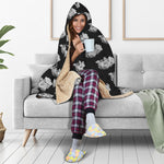 Monochrome Rose Pattern Print Hooded Blanket