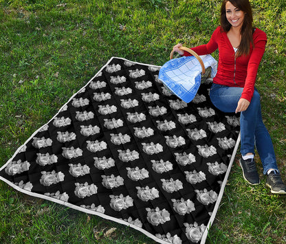 Monochrome Rose Pattern Print Quilt