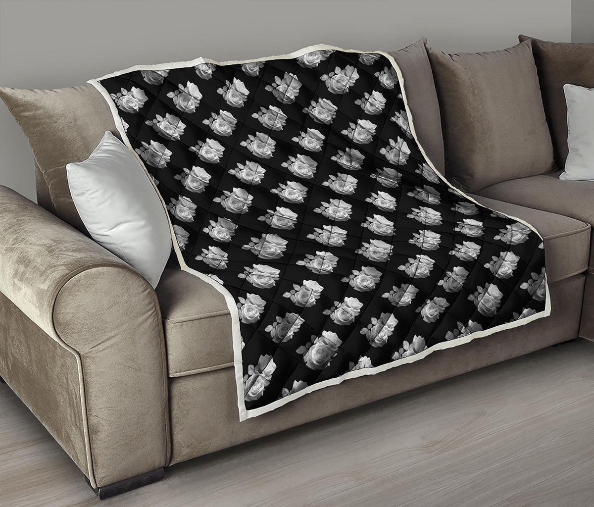 Monochrome Rose Pattern Print Quilt