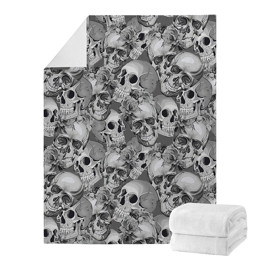 Monochrome Skull Flowers Pattern Print Blanket