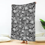 Monochrome Skull Flowers Pattern Print Blanket