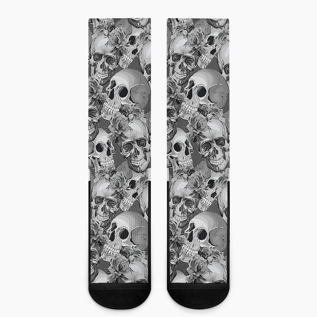 Monochrome Skull Flowers Pattern Print Crew Socks