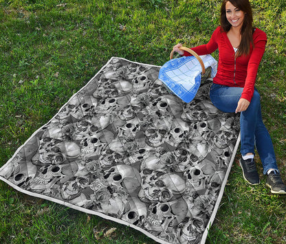 Monochrome Skull Flowers Pattern Print Quilt