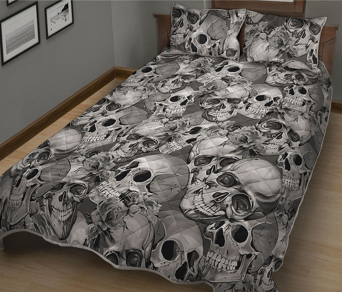 Monochrome Skull Flowers Pattern Print Quilt Bed Set