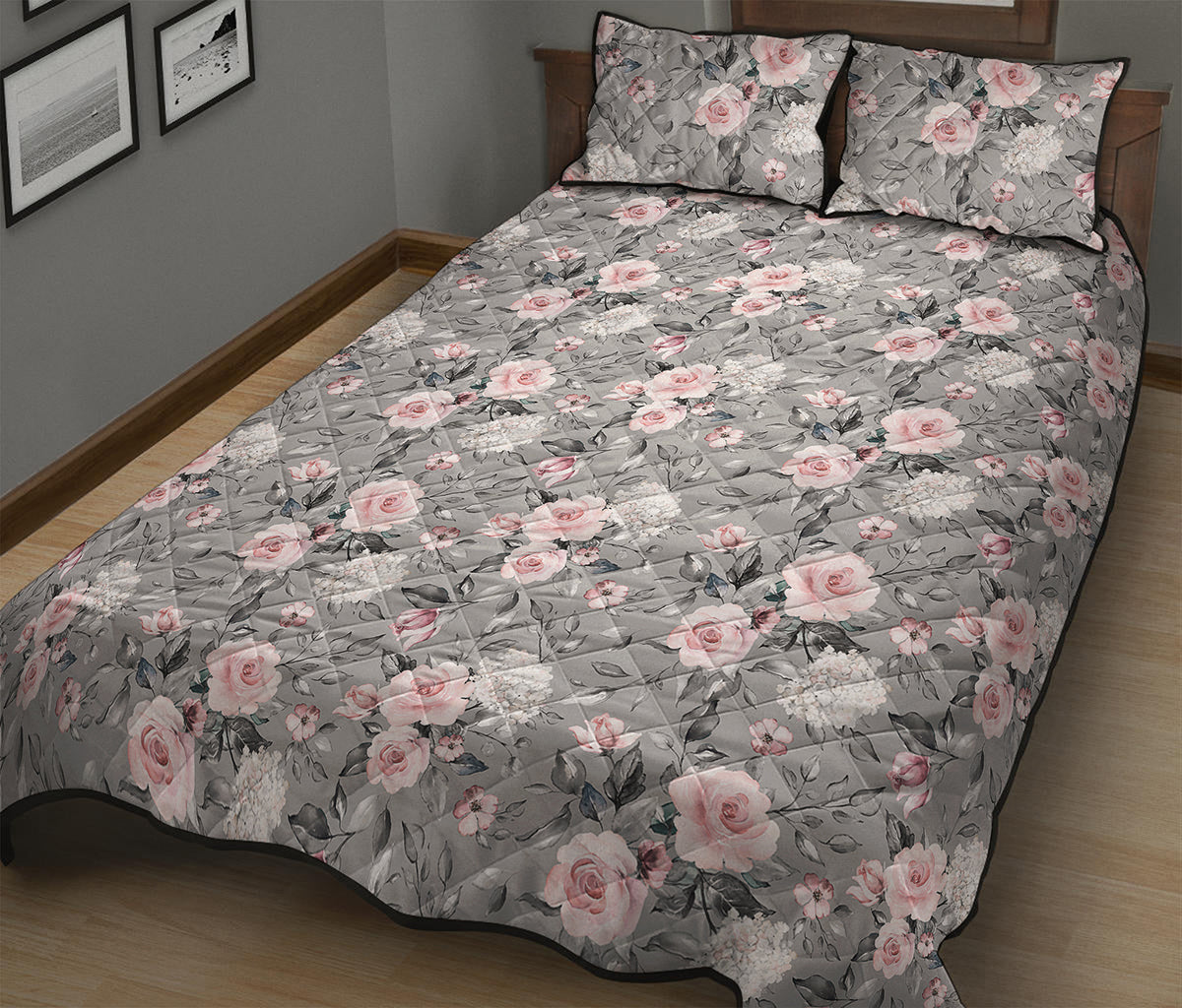 Monochrome Spring Floral Print Quilt Bed Set