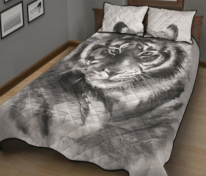 Monochrome Watercolor White Tiger Print Quilt Bed Set