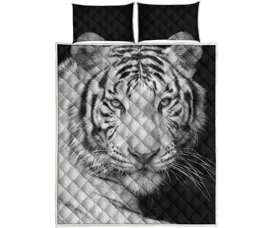 Monochrome White Bengal Tiger Print Quilt Bed Set