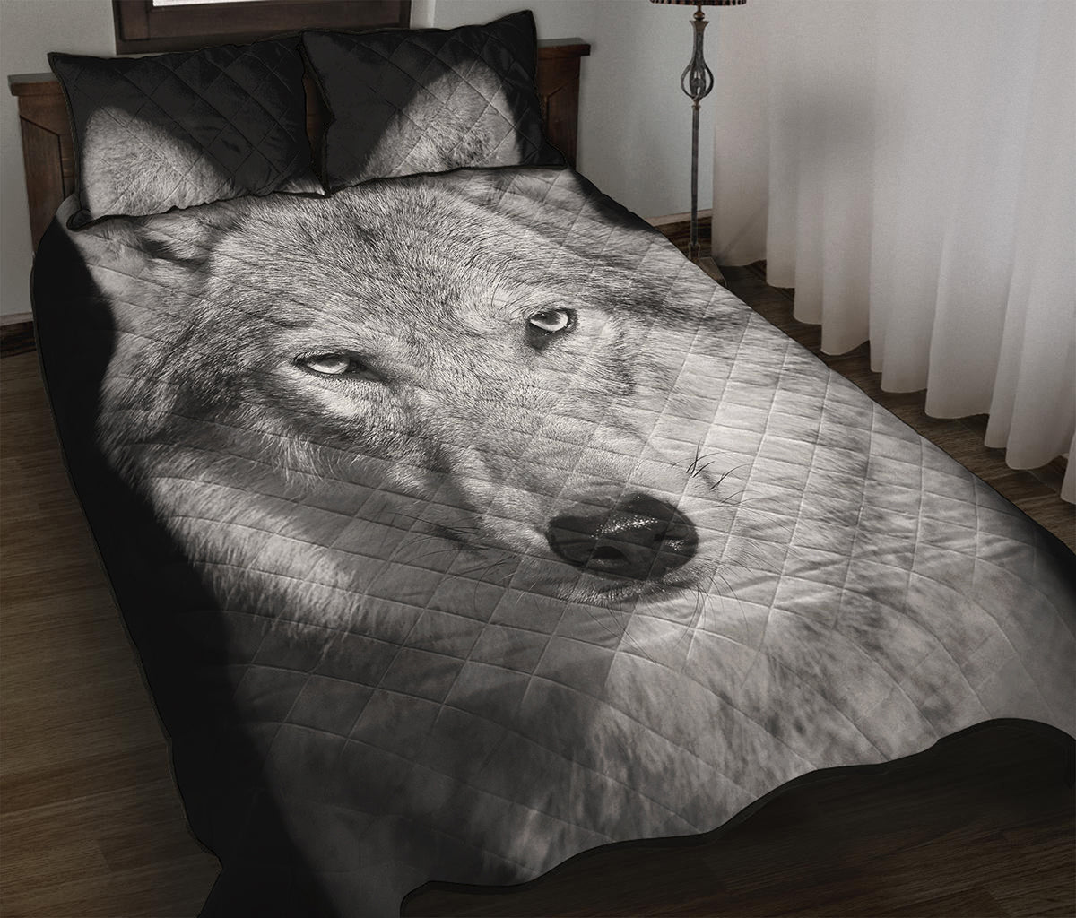 Monochrome Wolf Print Quilt Bed Set