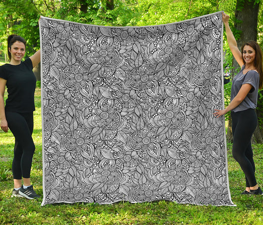 Monochrome Zentangle Pattern Print Quilt