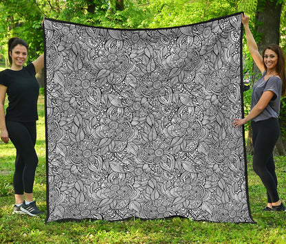 Monochrome Zentangle Pattern Print Quilt