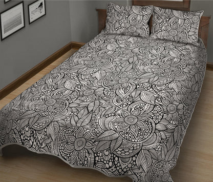 Monochrome Zentangle Pattern Print Quilt Bed Set