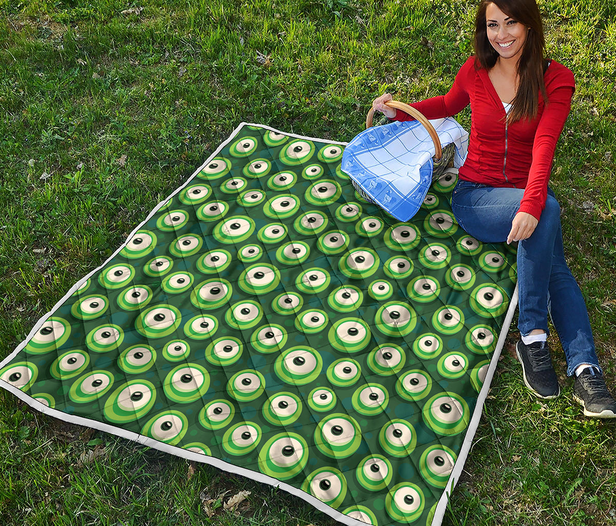 Monster Eyes Pattern Print Quilt