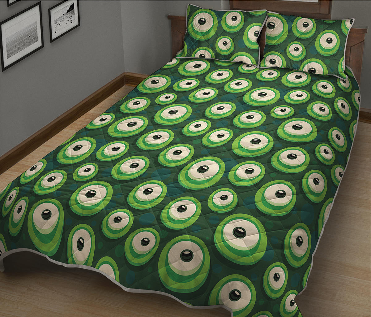 Monster Eyes Pattern Print Quilt Bed Set