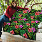 Monstera Hibiscus Hawaii Pattern Print Quilt