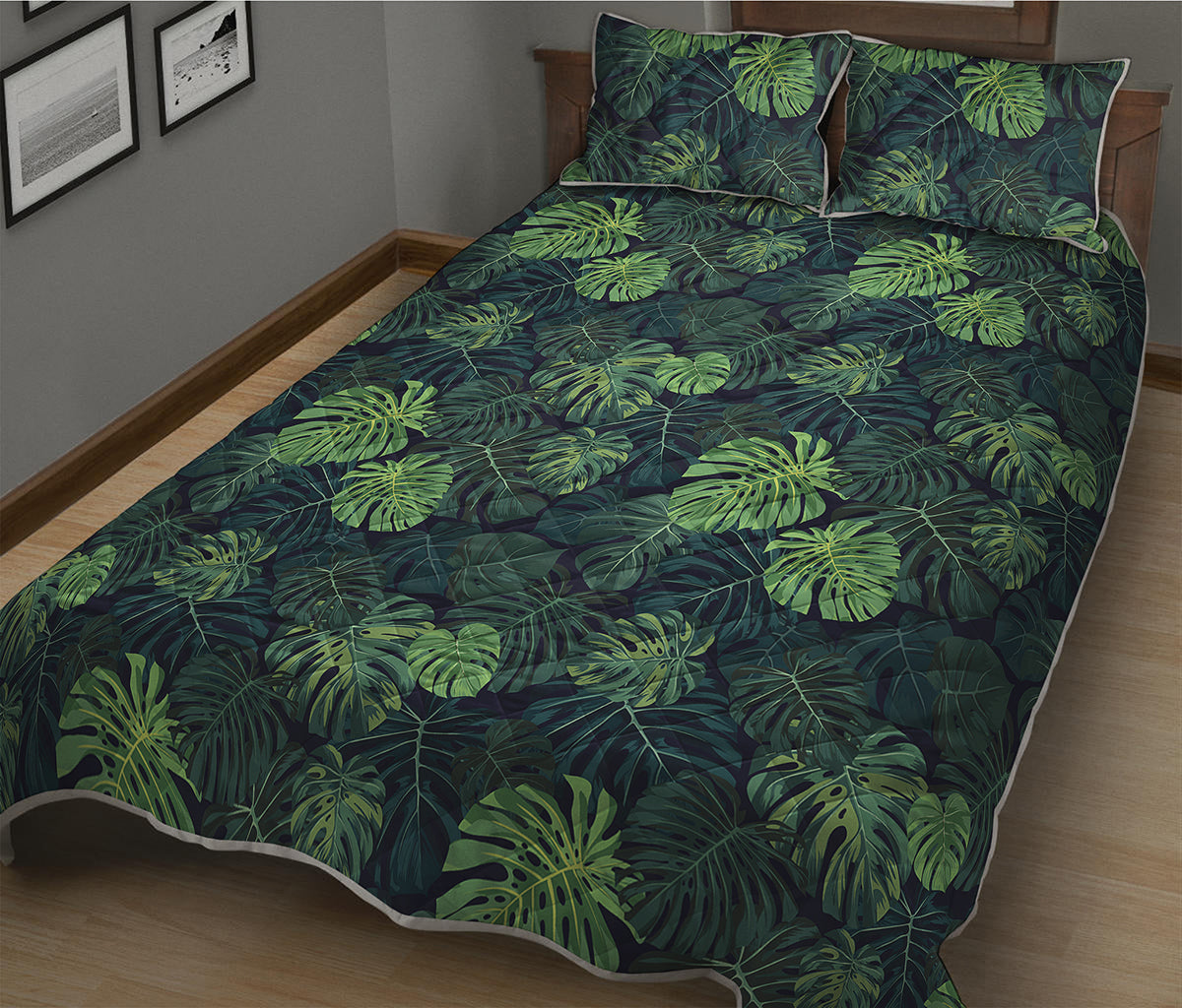 Monstera Palm Leaves Pattern Print Quilt Bed Set