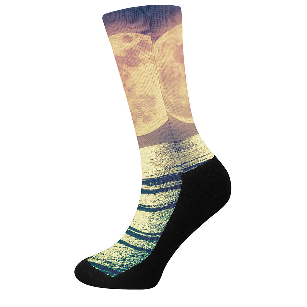 Moon Beach Print Crew Socks