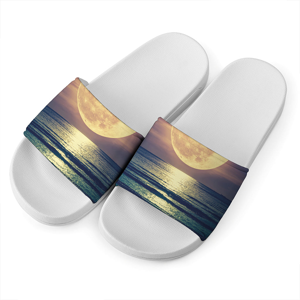 Moon Beach Print White Slide Sandals