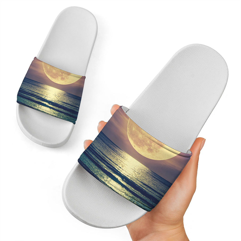 Moon Beach Print White Slide Sandals