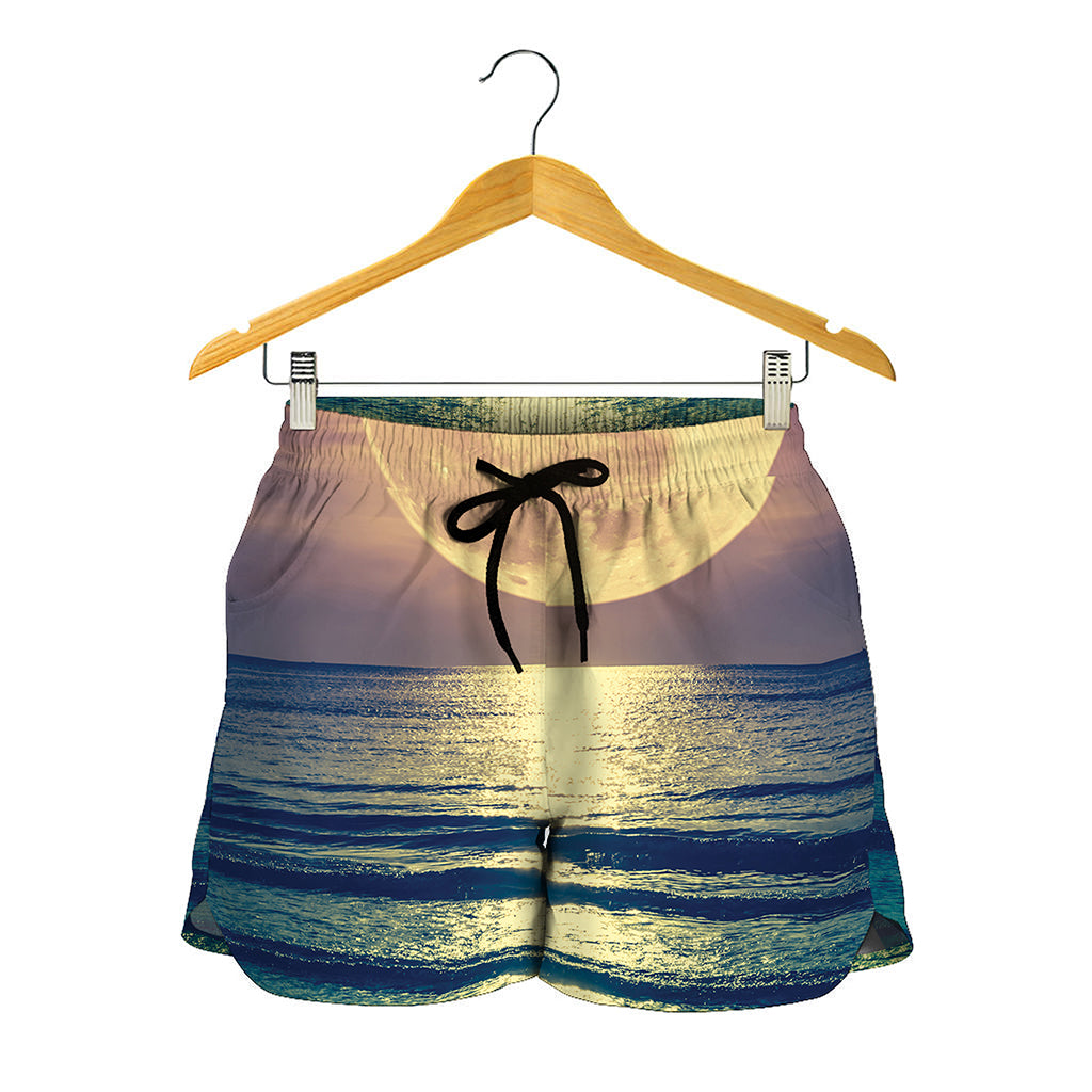 Moon Beach Print Women's Shorts