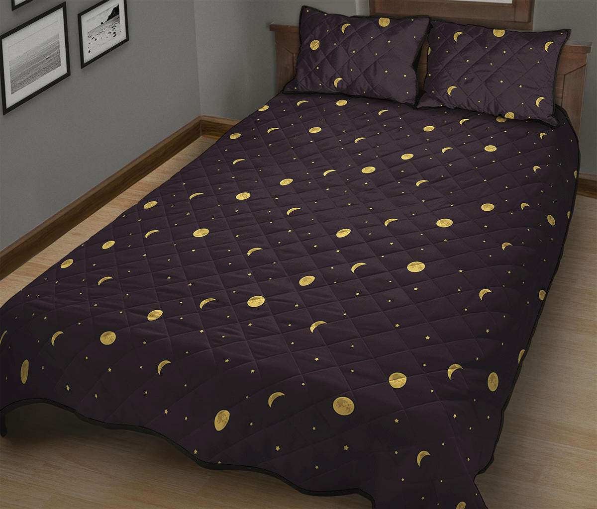 Moon Phase And Stars Pattern Print Quilt Bed Set