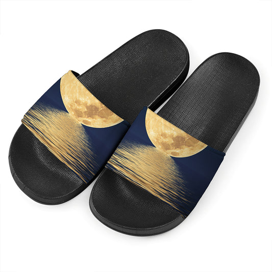 Moonlight On The Sea Print Black Slide Sandals