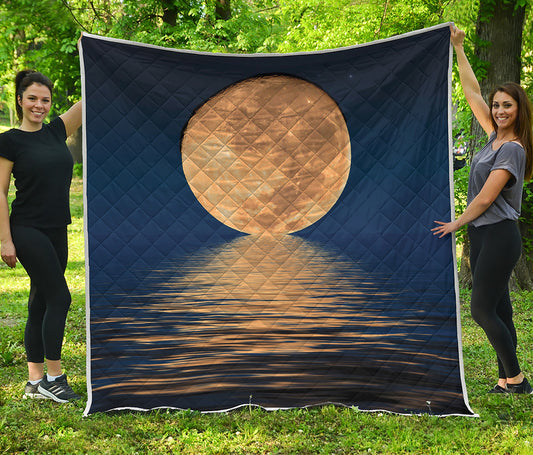 Moonlight On The Sea Print Quilt