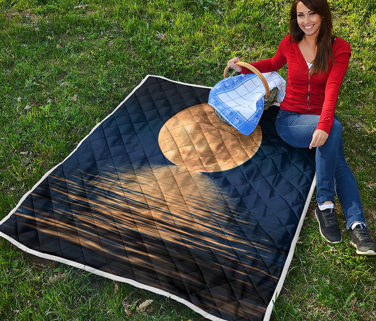 Moonlight On The Sea Print Quilt