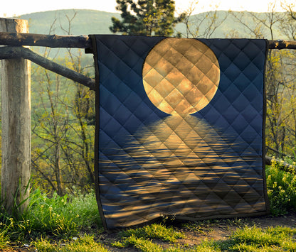 Moonlight On The Sea Print Quilt