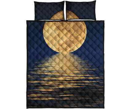 Moonlight On The Sea Print Quilt Bed Set