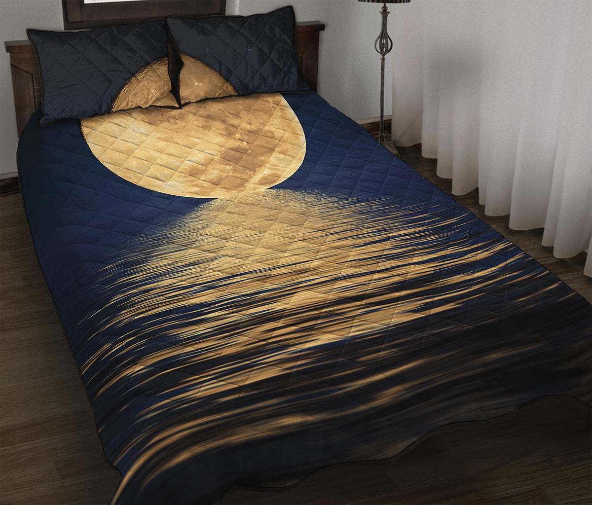 Moonlight On The Sea Print Quilt Bed Set