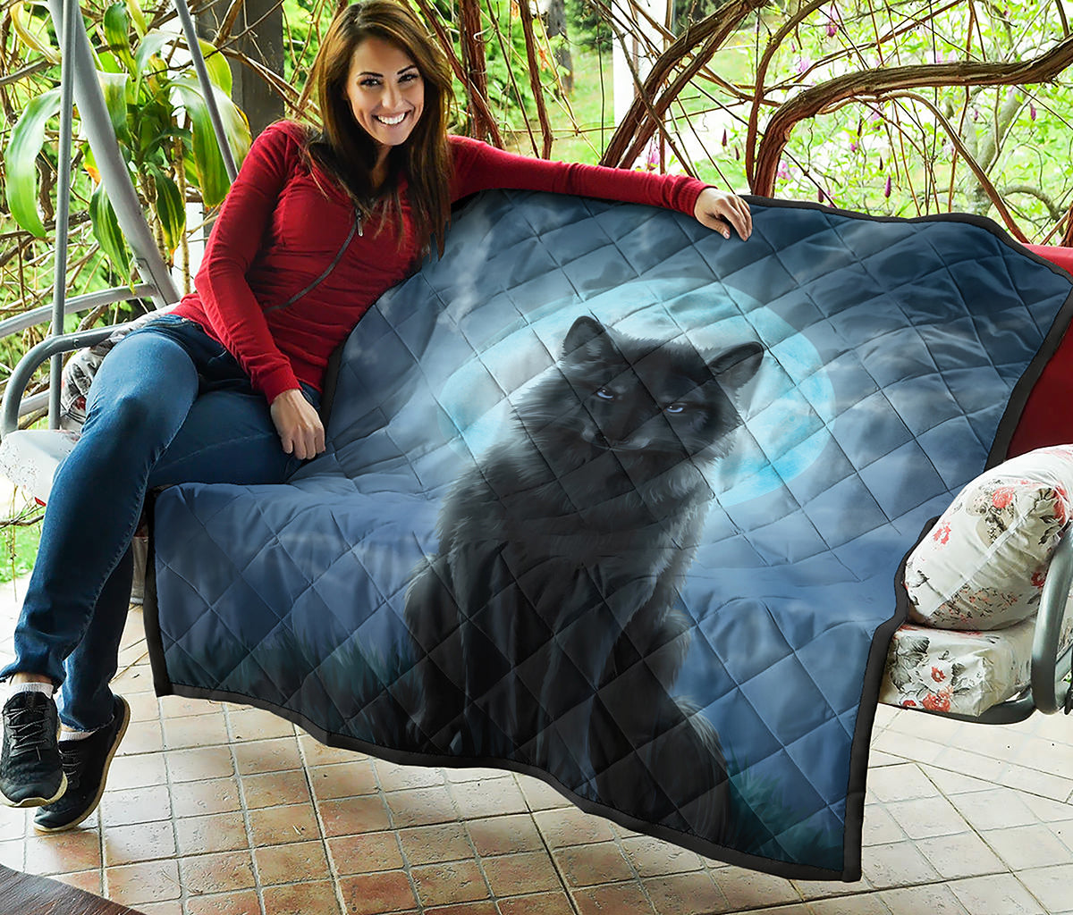 Moonlight Wolf Print Quilt