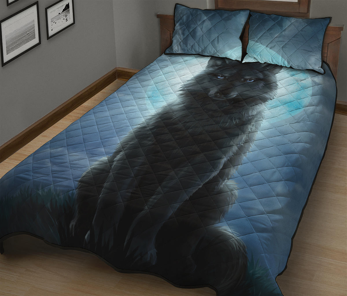 Moonlight Wolf Print Quilt Bed Set