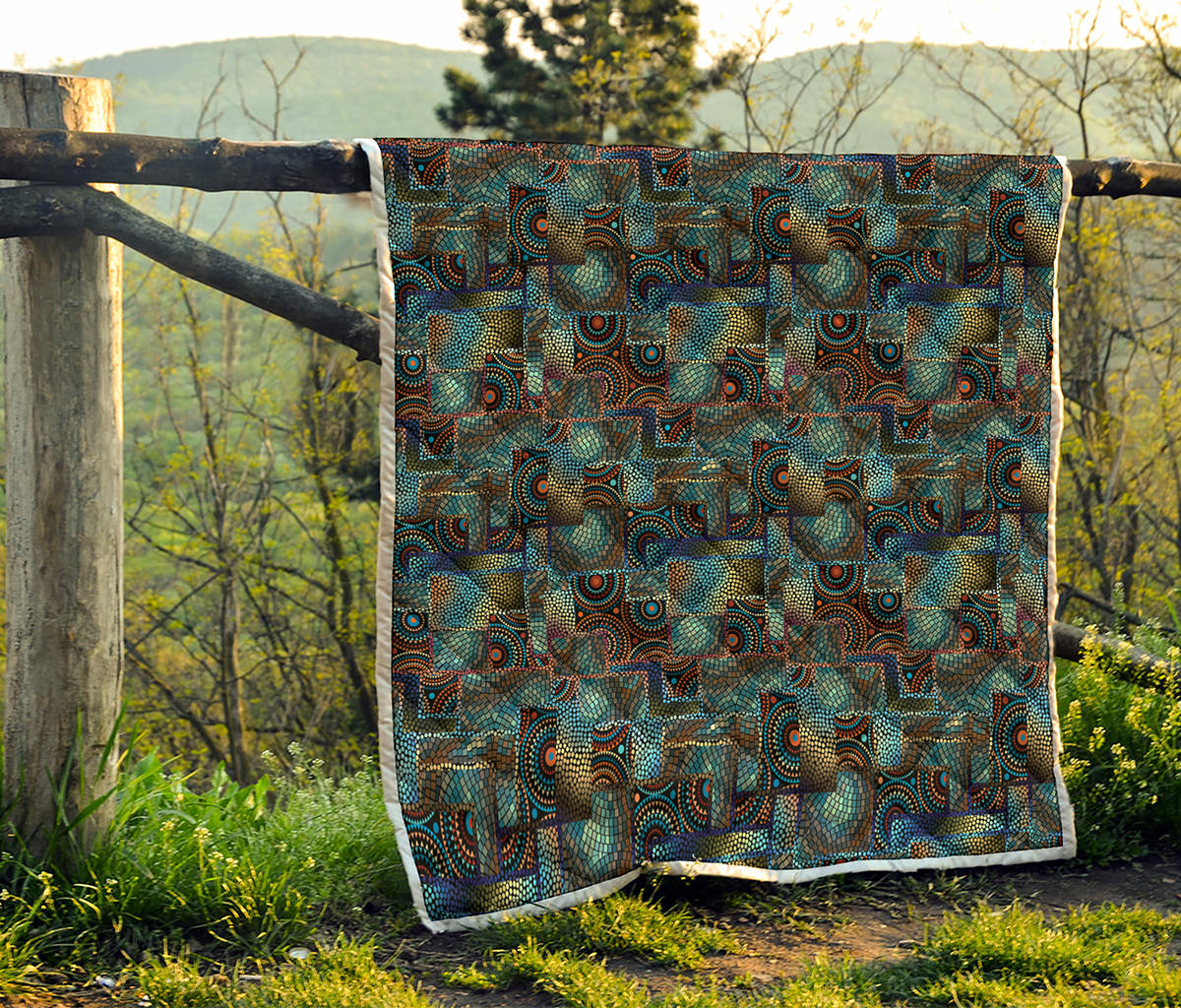 Mosaic Patchwork Pattern Print Quilt