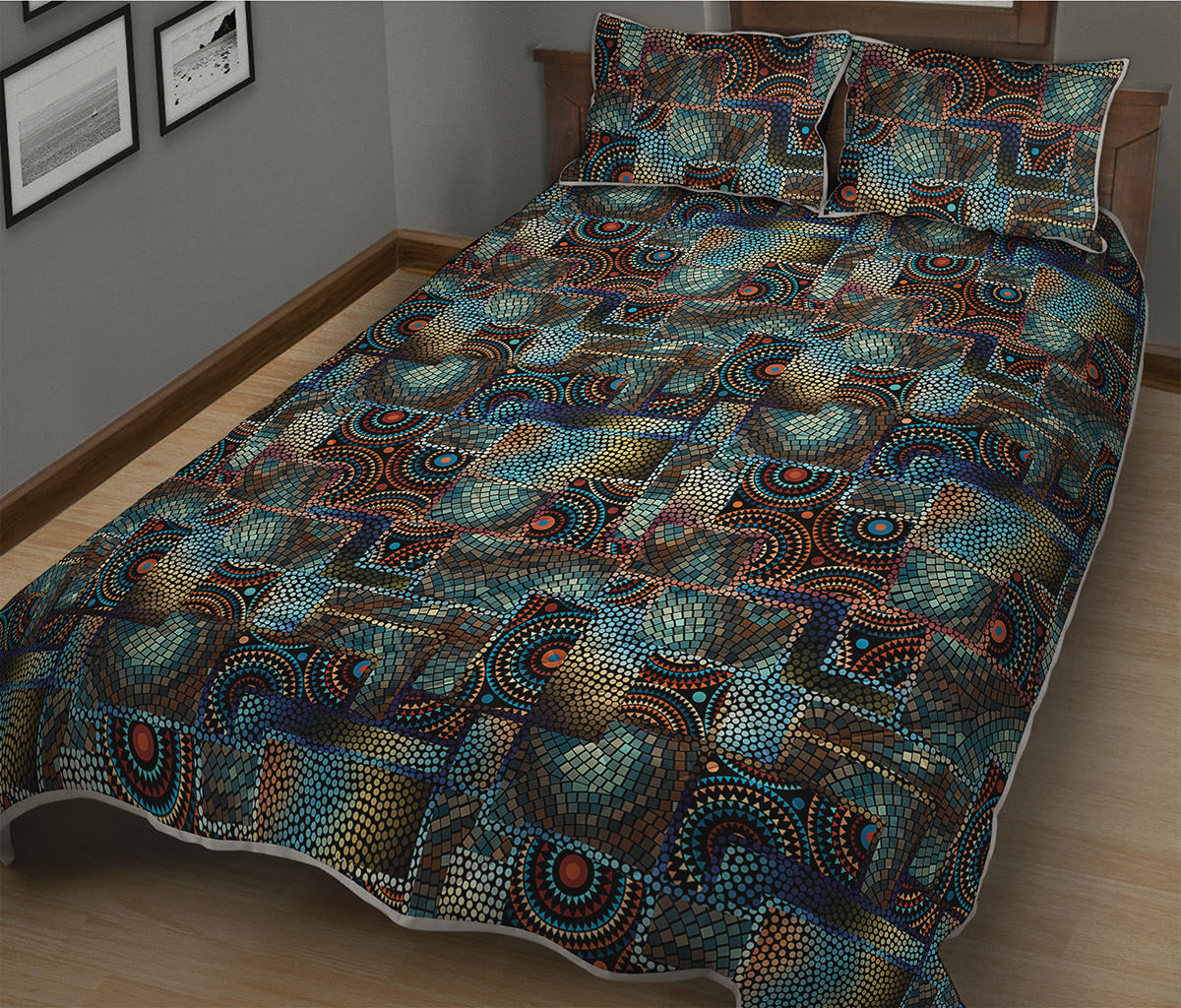 Mosaic Patchwork Pattern Print Quilt Bed Set