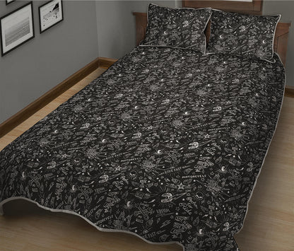 Motorcycle Words Pattern Print Quilt Bed Set