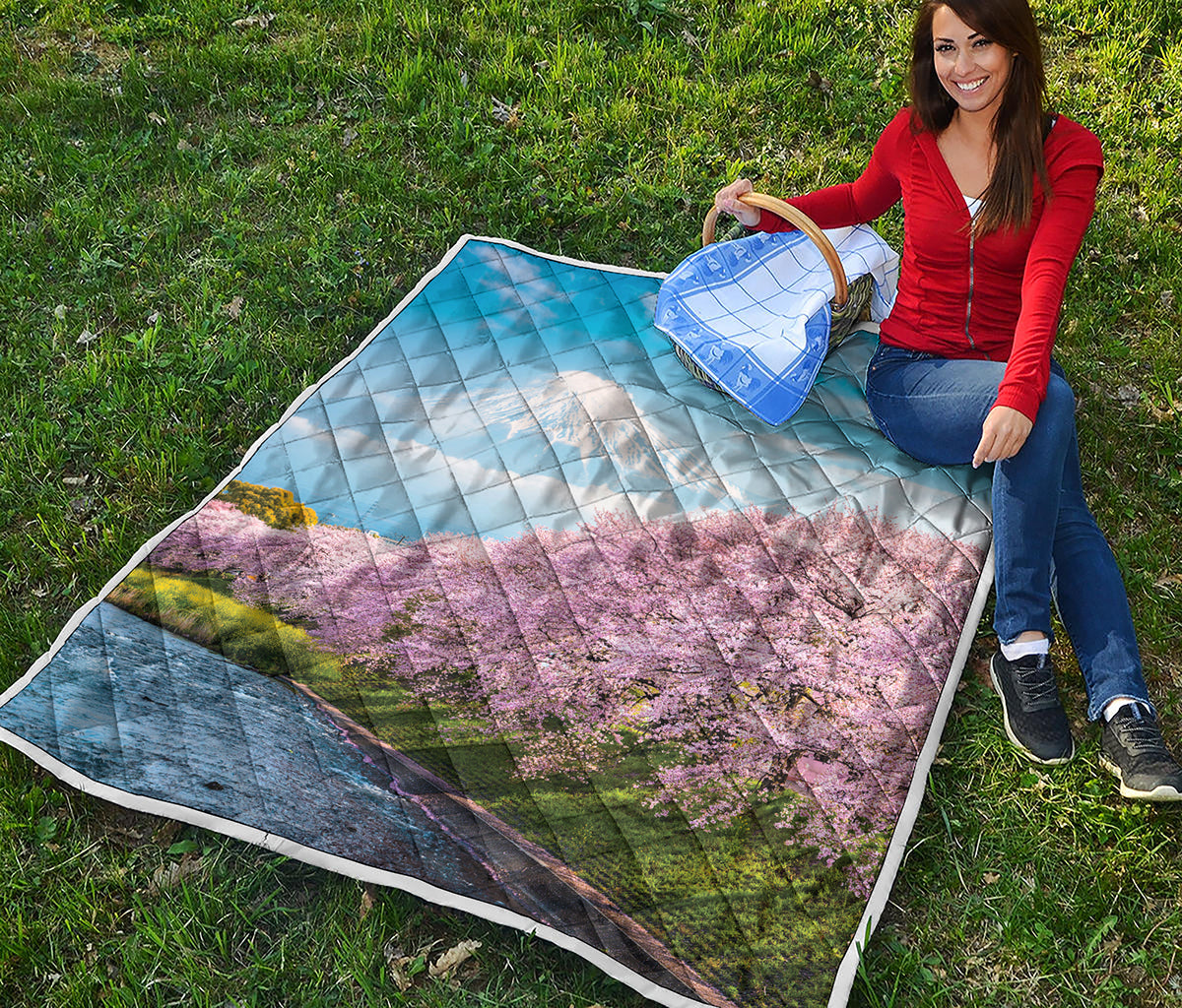 Mount Fuji And Cherry Blossom Print Quilt