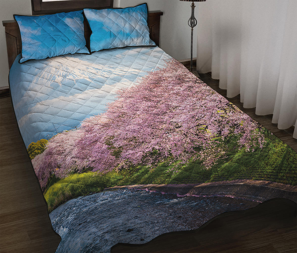 Mount Fuji And Cherry Blossom Print Quilt Bed Set