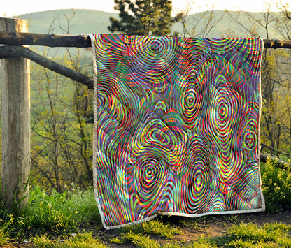 Multicolor Psychedelic Print Quilt
