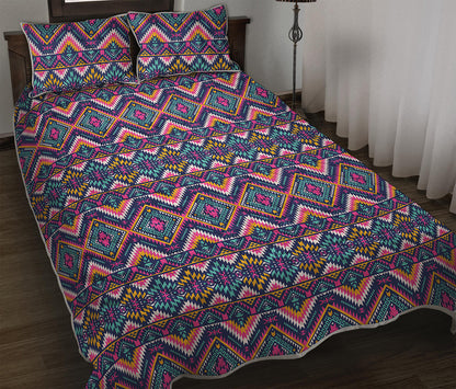 Native American Navajo Tribal Print Quilt Bed Set