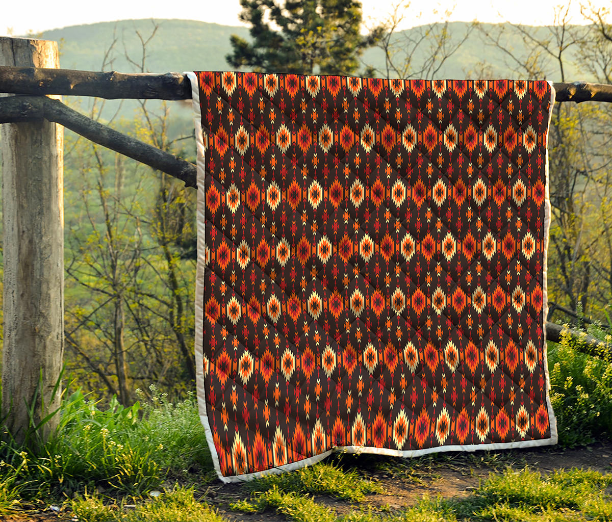 Native American Pattern Print Quilt