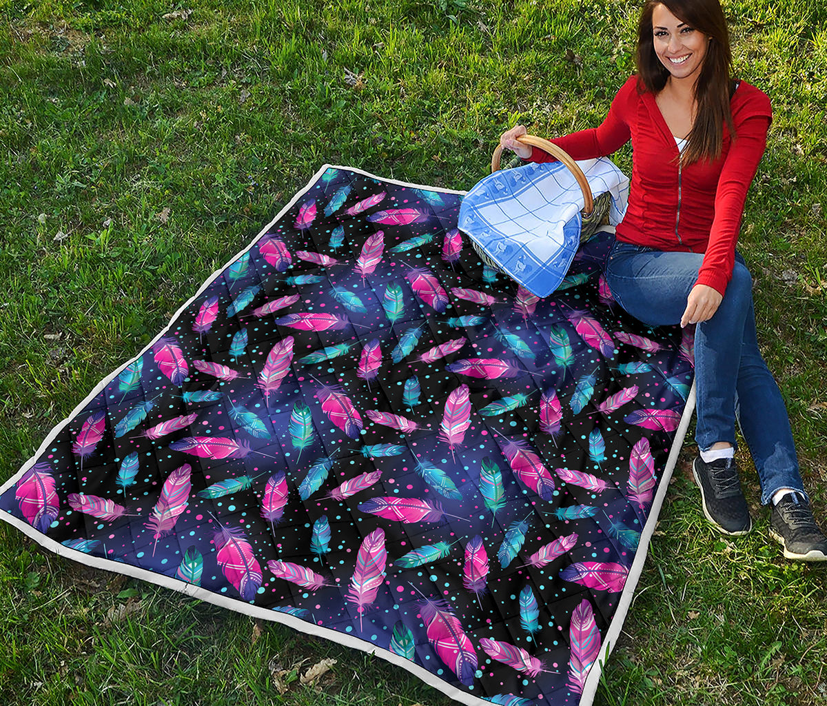 Native Feather Pattern Print Quilt