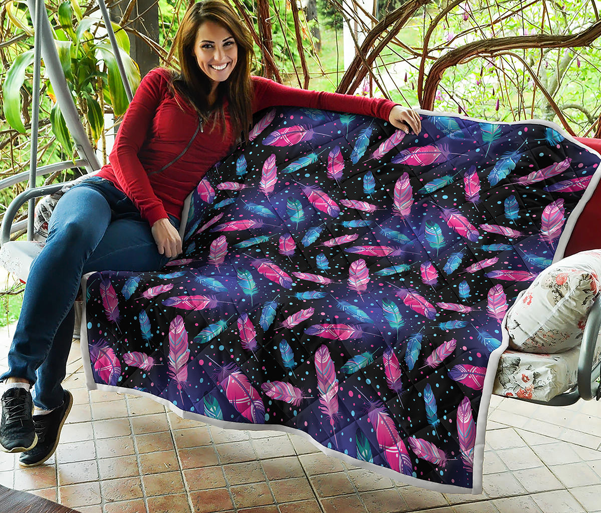 Native Feather Pattern Print Quilt