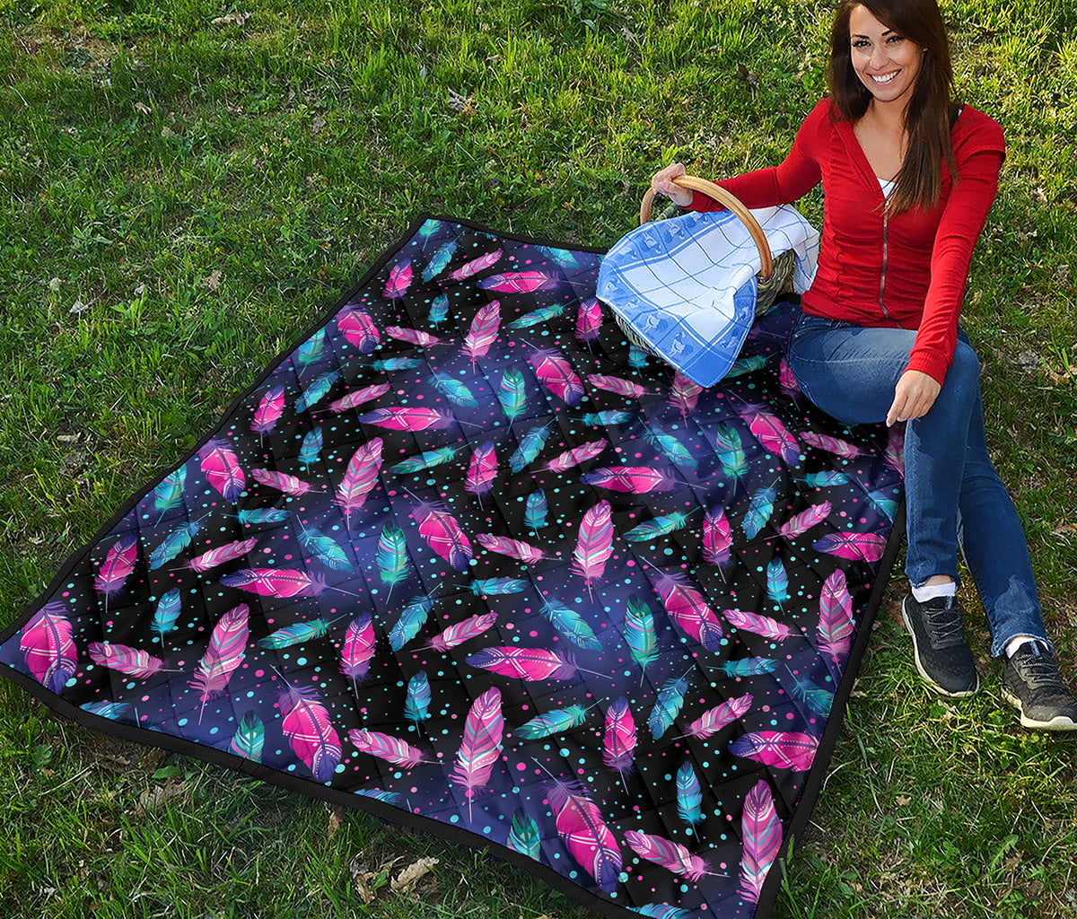 Native Feather Pattern Print Quilt