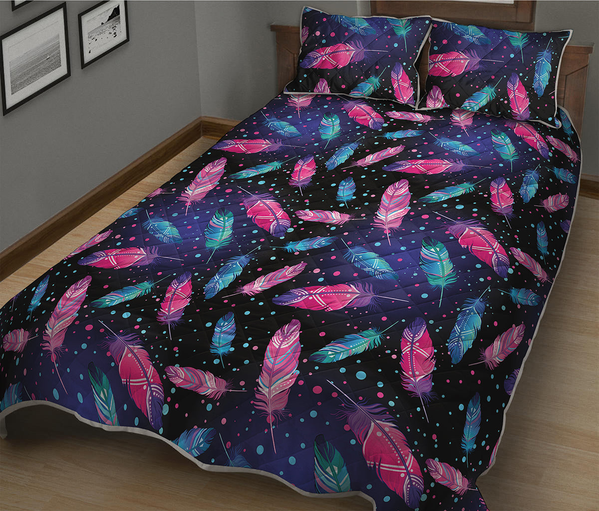 Native Feather Pattern Print Quilt Bed Set