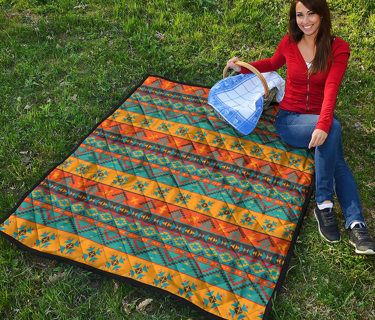 Native Indian Inspired Pattern Print Quilt