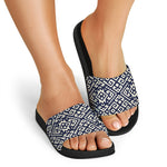 Native Indian Navajo Pattern Print Black Slide Sandals