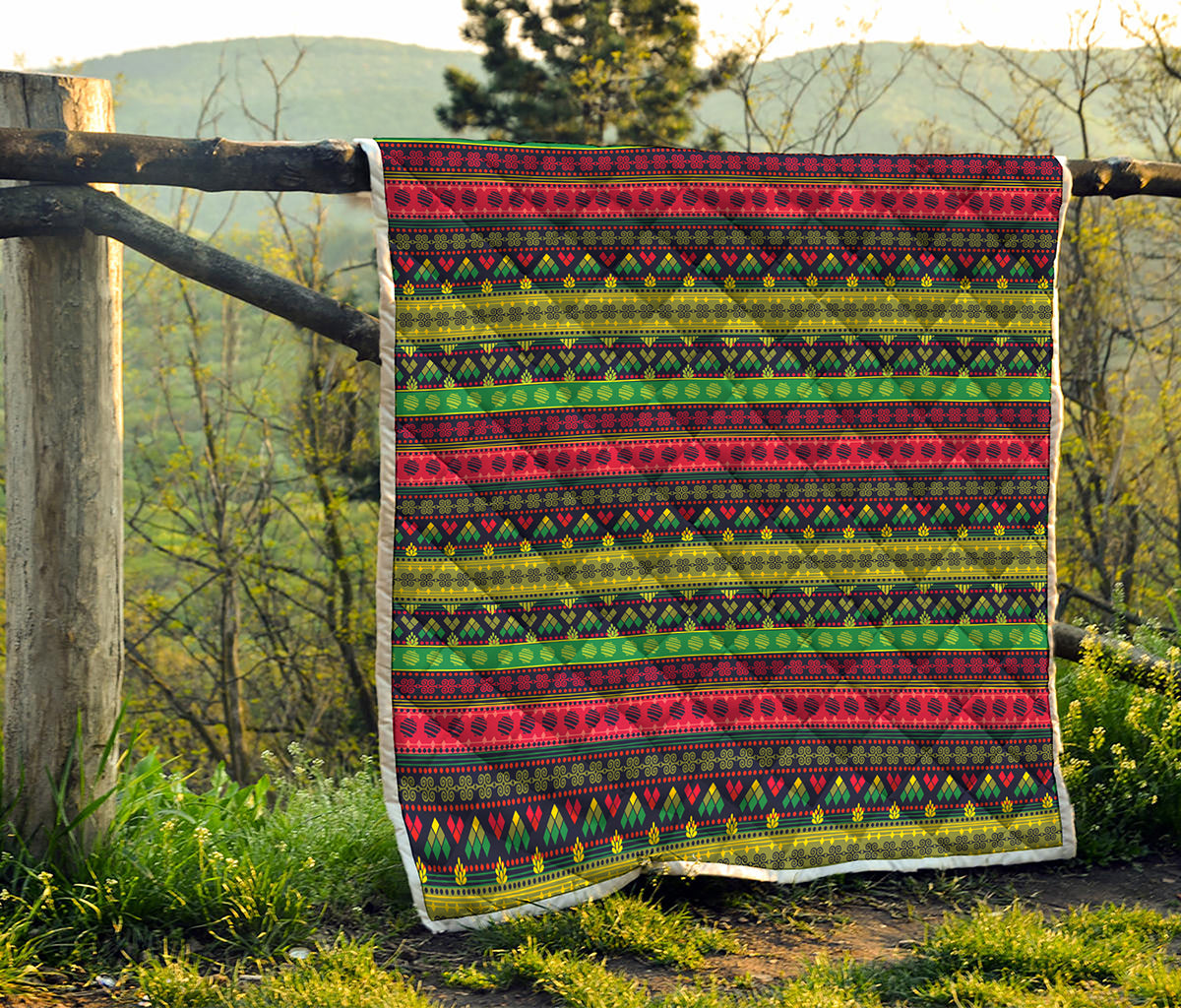 Native Indian Tribal Pattern Print Quilt