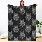 Native Tribal Wolf Pattern Print Blanket