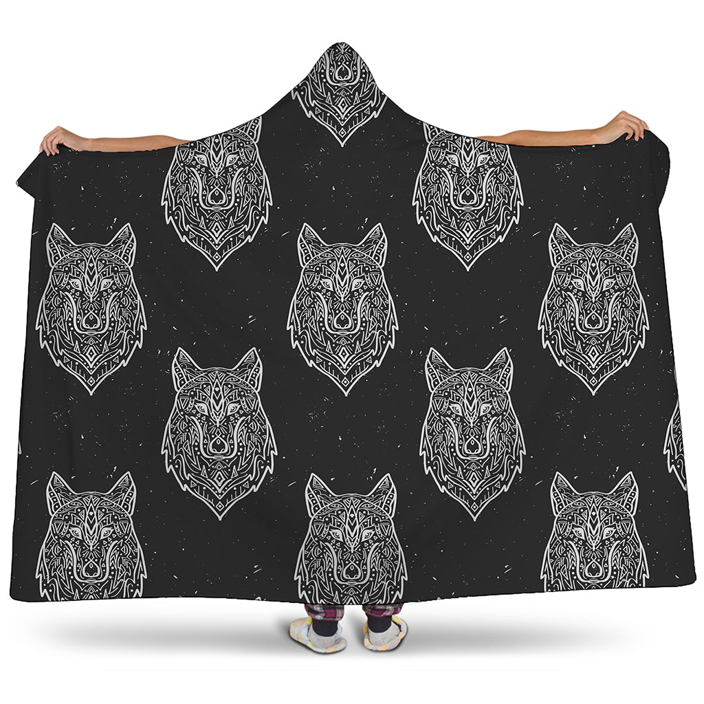 Native Tribal Wolf Pattern Print Hooded Blanket